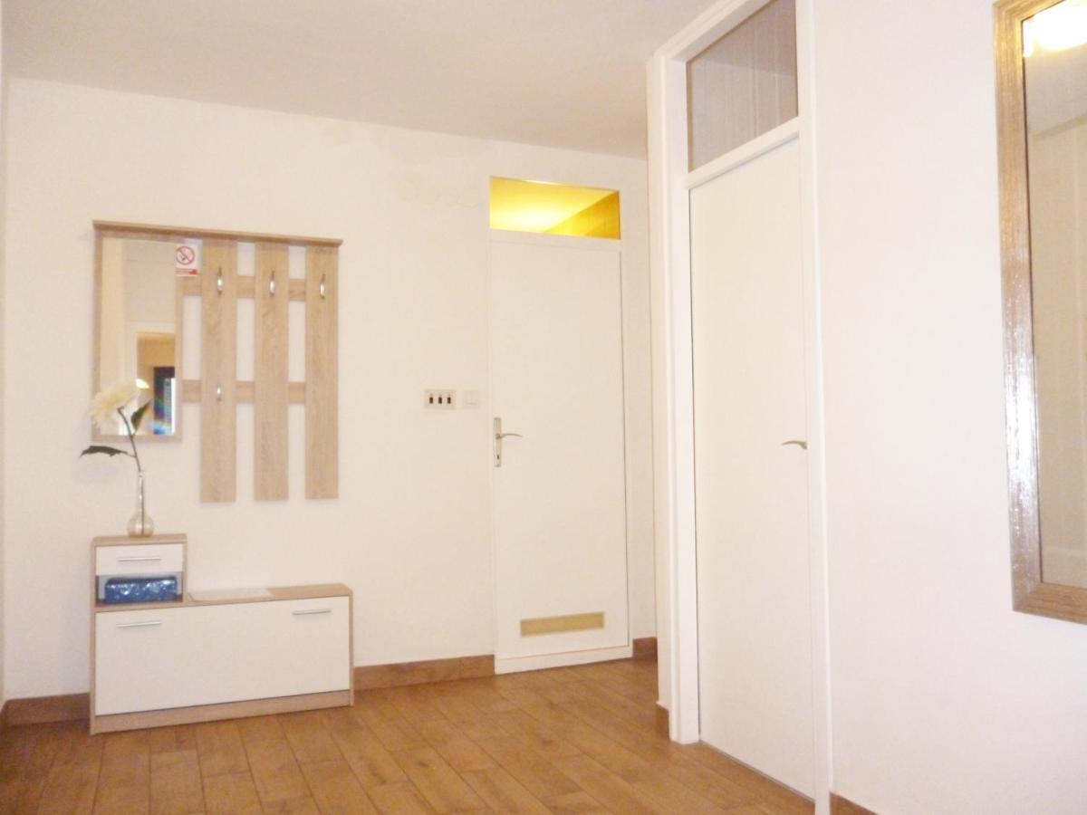 Apartment Irene Pula Eksteriør billede
