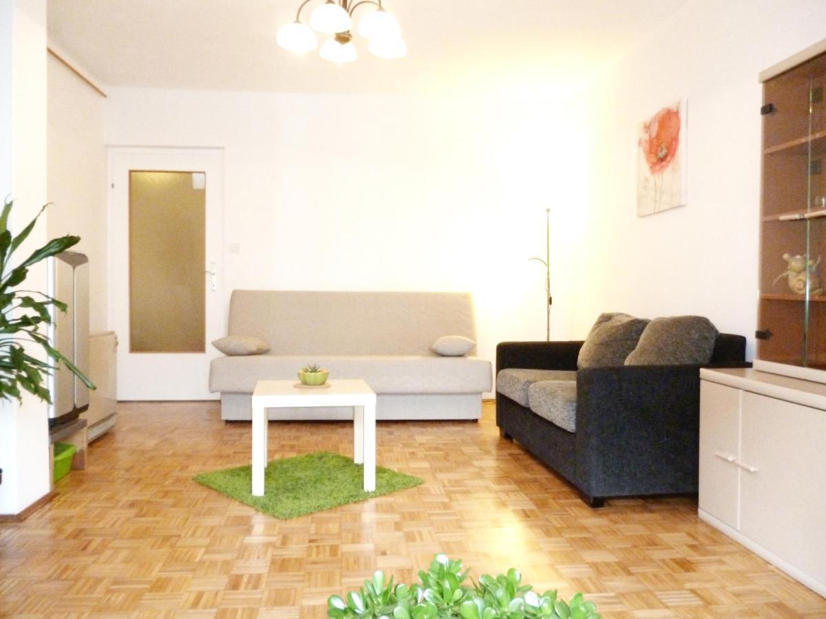 Apartment Irene Pula Eksteriør billede